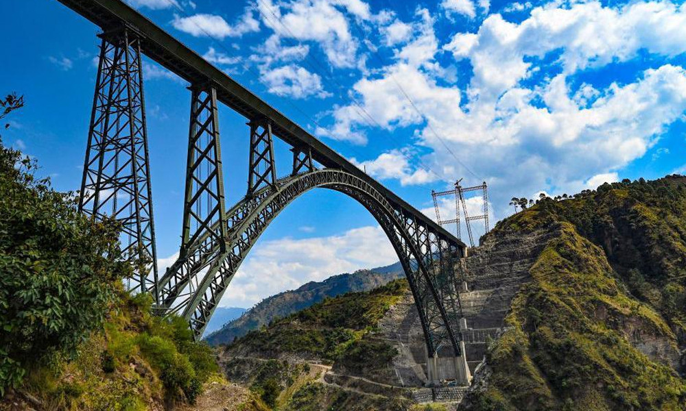 আইফেল টাওয়ারের চেয়েও উঁচু সেতুর উদ্বোধন করেছেন নরেন্দ্র মোদি