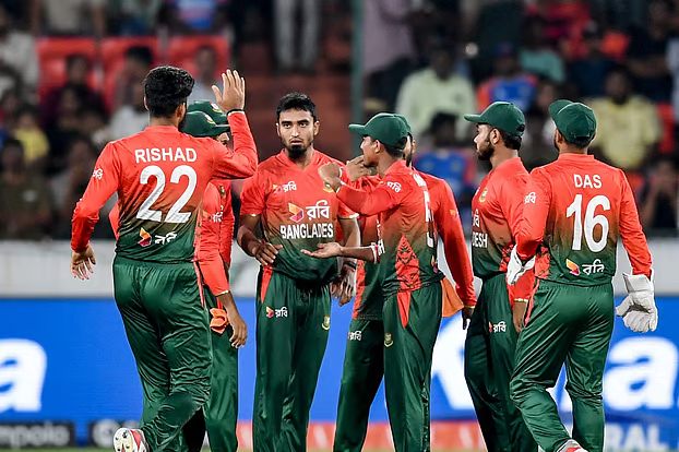 বাংলাদেশের বিপক্ষে একটি বাড়তি ম্যাচ খেলবে আরব আমিরাত