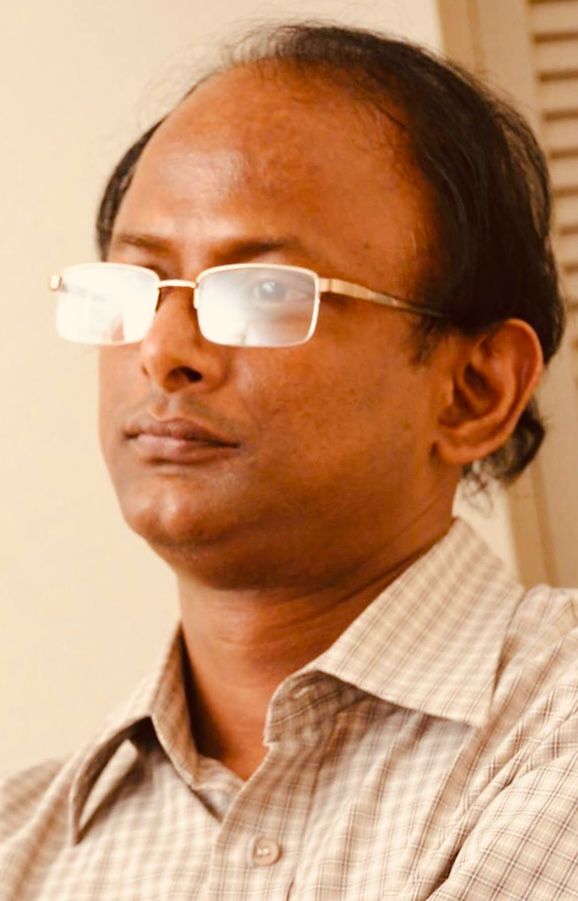 রাজাকারের মতো ভুল দেশপ্রেমিকের ছায়ায় - রাশেদ চৌধুরী