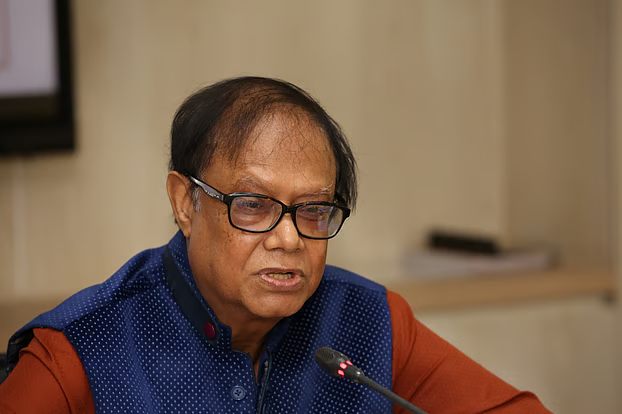 অন্তর্বর্তী সরকারের পক্ষে পুরোপুরি অর্থনৈতিক পুনরুদ্ধার করা সম্ভব নয়: আহসান এইচ মনসুর