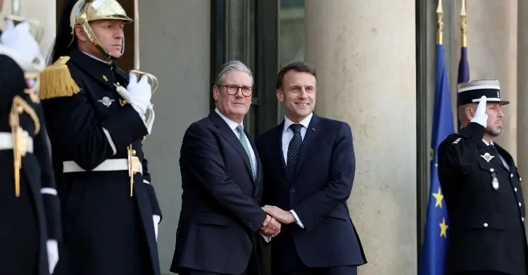 হরমুজ প্রণালি খুলতে জোট বাঁধছে ৪০ দেশ: কিন্তু নেই যুক্তরাষ্ট্র