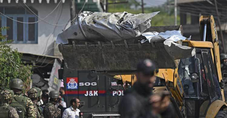 চীনের সহায়তায় ভারতীয় যুদ্ধবিমান ধ্বংস করেছে পাকিস্তান