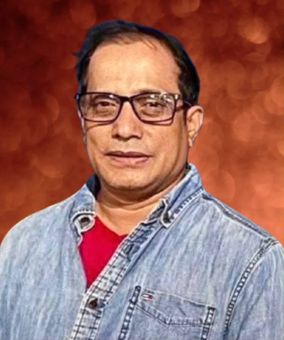 পূর্ণিমার রূপালি আলোয় রকওয়ে বিচে ফিরছে জোছনা উৎসব: সমুদ্রের ঢেউয়ে নাচ, গানে-কবিতায় প্রবাসী বাঙালির মিলনমেলা
